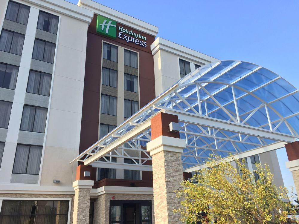 Holiday Inn Express Chicago Nw - Arlington Heights By Ihg Esterno foto