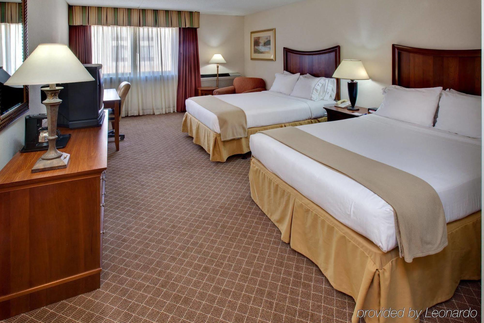 Holiday Inn Express Chicago Nw - Arlington Heights By Ihg Esterno foto